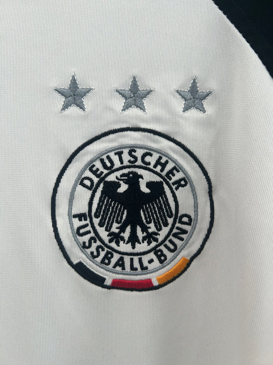 Germany 2004 Home M