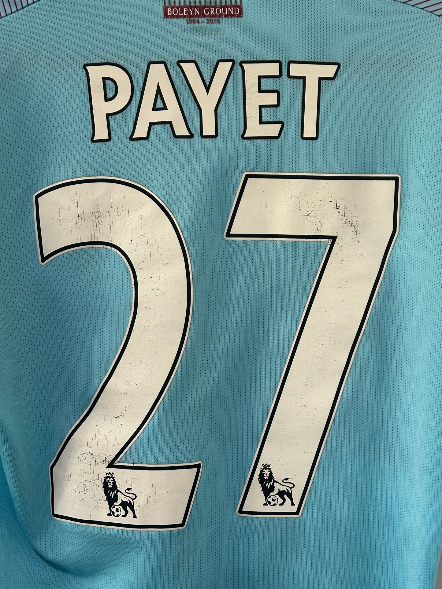 West Ham 2015/16 Away S